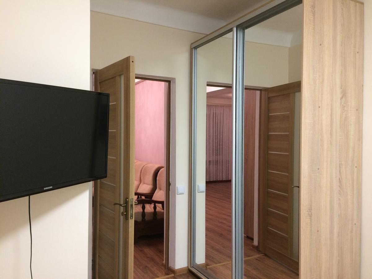 קייב Apartments Печерск מראה חיצוני תמונה